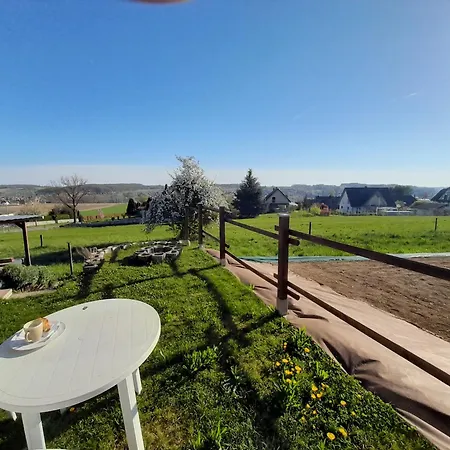 Location Type Gite, D'hote, Meuble De Tourisme Dans Joli Petit Typique Et Ou Jolie Roulotte Type Boheme * Waldighoffen