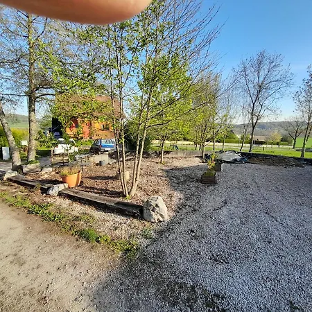 Location Type Gite, D'hote, Meuble De Tourisme Dans Joli Petit Typique Et Ou Jolie Roulotte Type Boheme Alpesi faház *