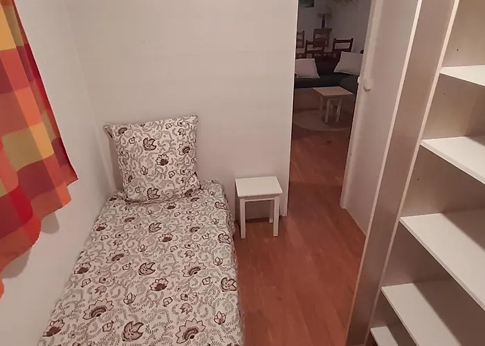 Alpesi faház Location Type Gite, D'hote, Meuble De Tourisme Dans Joli Petit Typique Et Ou Jolie Roulotte Type Boheme *